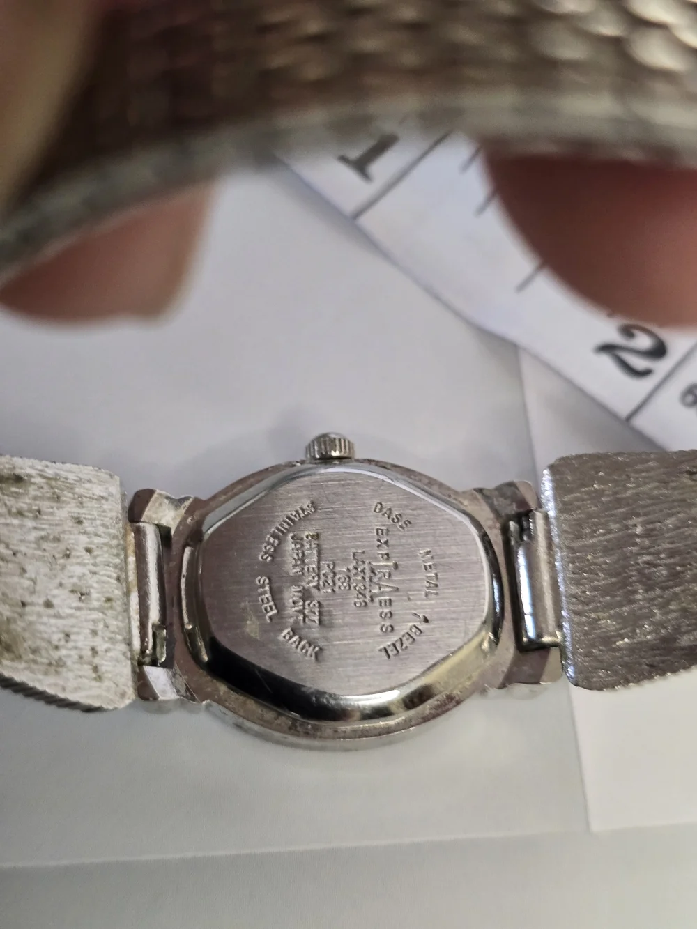 Vintage 90's LA Express Silver Watch with Iridescent Mother-of-Pearl Inset